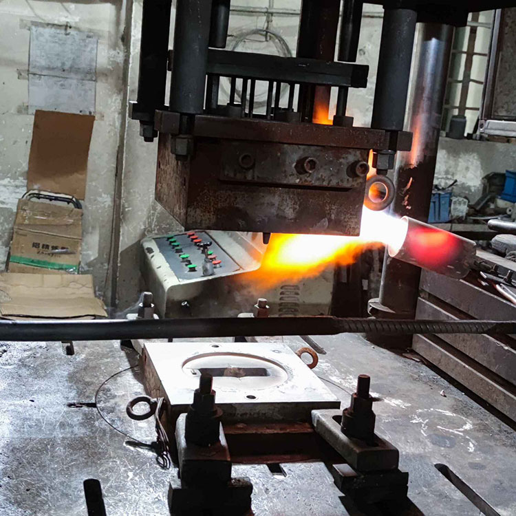 Peças fundidas de alumínio: a arte de precisão da fabricação moderna